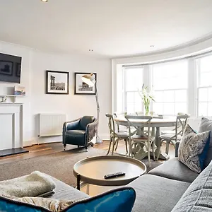 Joivy Luxury Flats On George Street Edinburgh